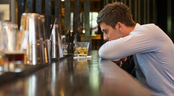 3 Common WRONG Responses to a Break-up